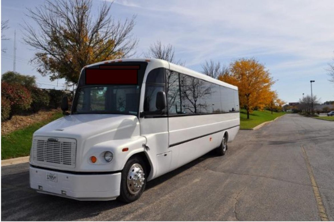 Limo Bus for sale: 2005 Freightliner Bus