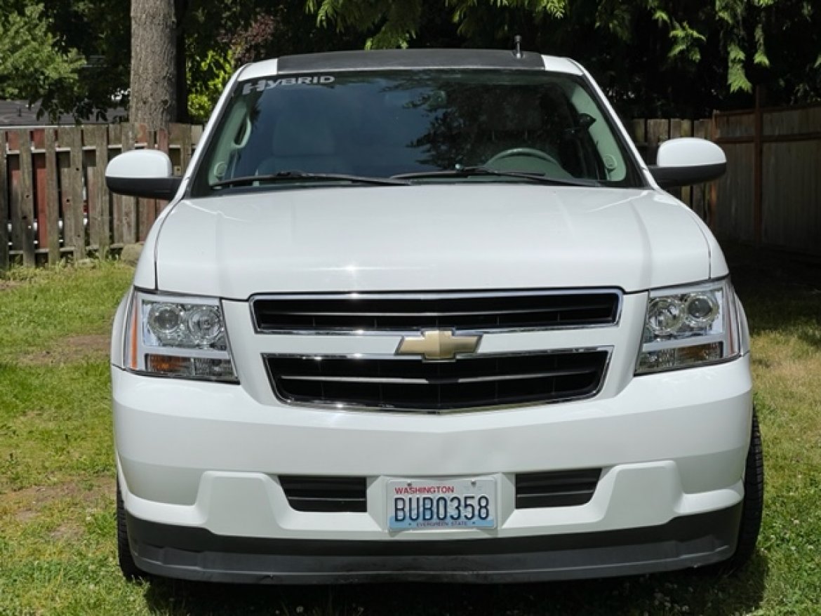 SUV Stretch for sale: 2008 Chevrolet Tahoe Hybrid by Creative Coach Builder