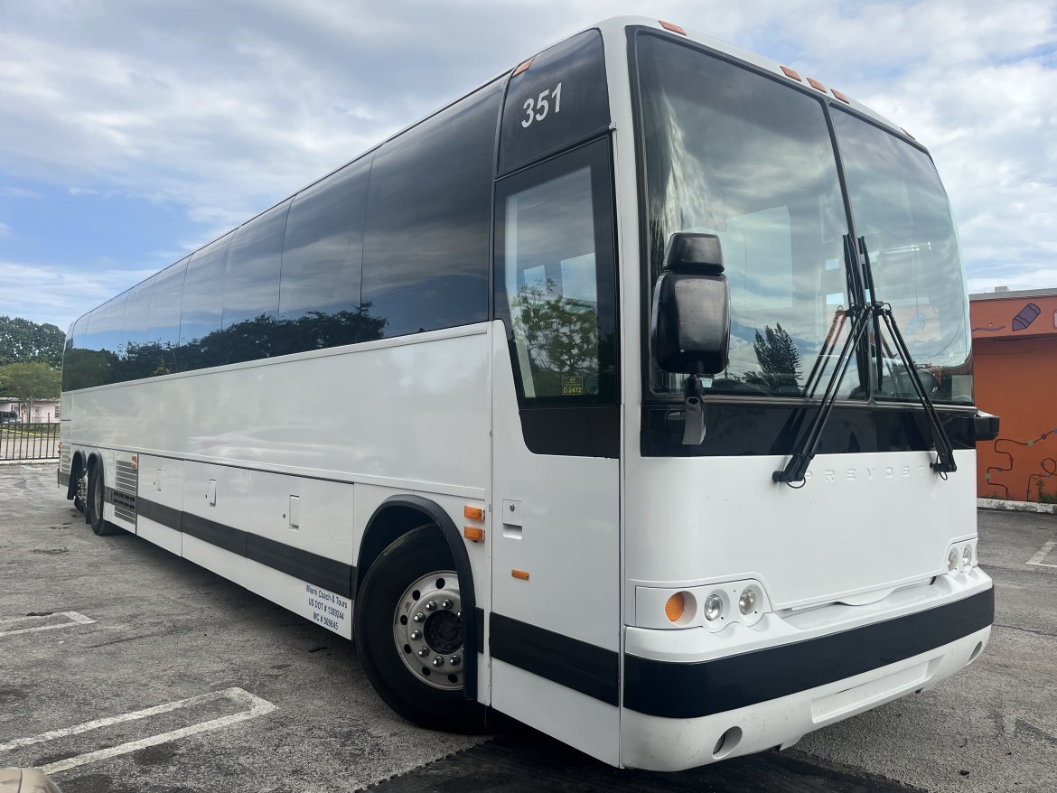 Motorcoach for sale: 2011 Prevost X345 45&quot; by Prevost