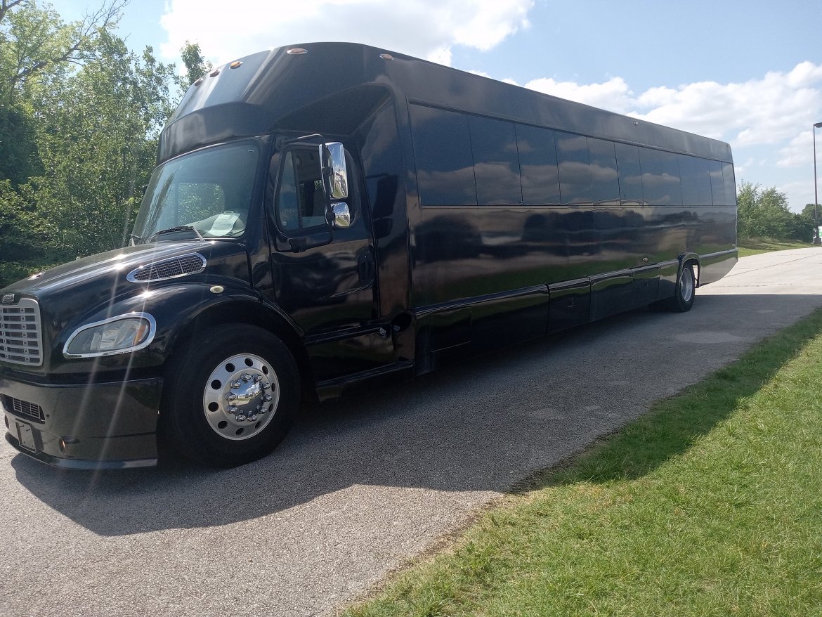 Limo Bus for sale: 2012 Freightliner 45&quot; FT  Shuttle Limo Bus 45&quot; by Tiffany Coach Builders