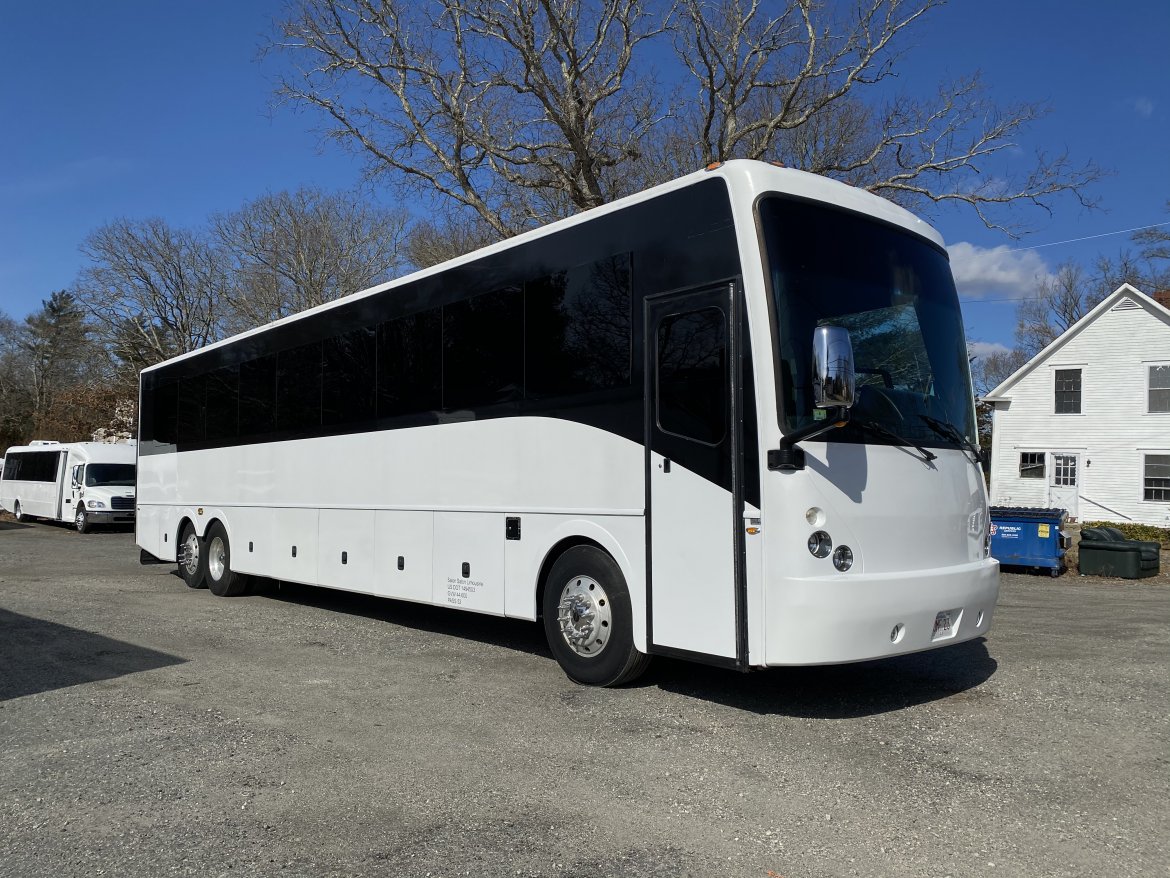 Limo Bus for sale: 2013 Freightliner Coach 45&quot; by CT Coach