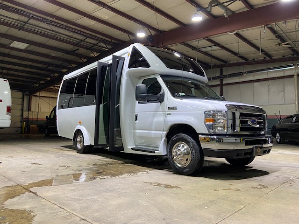 Limo Bus for sale: 2019 Ford E350 24&quot; by Global Motor Coach
